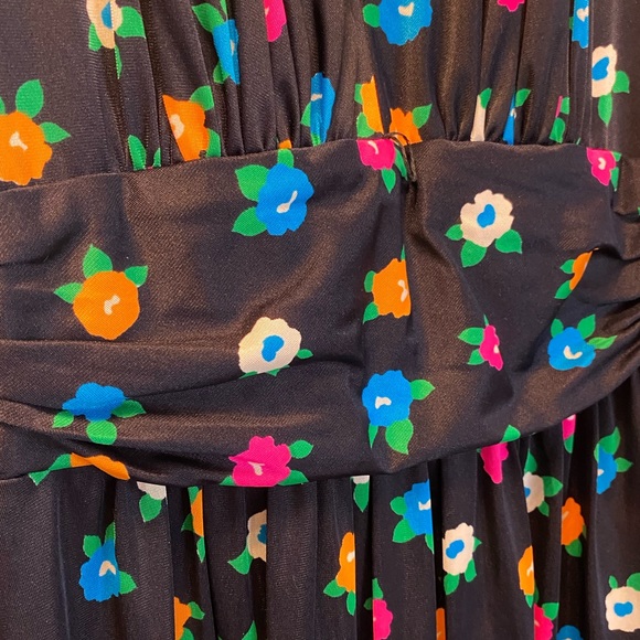 Gorgeous Vintage 70s Maxi Floral Print Dress - Picture 6 of 8